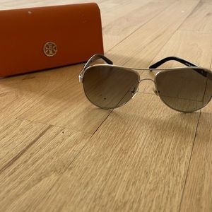 Tory Burch aviators sunglasses
